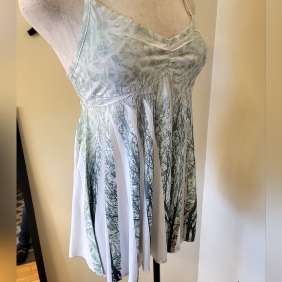 Mudd Women's Flowy Tank Top - Picture 2 of 16